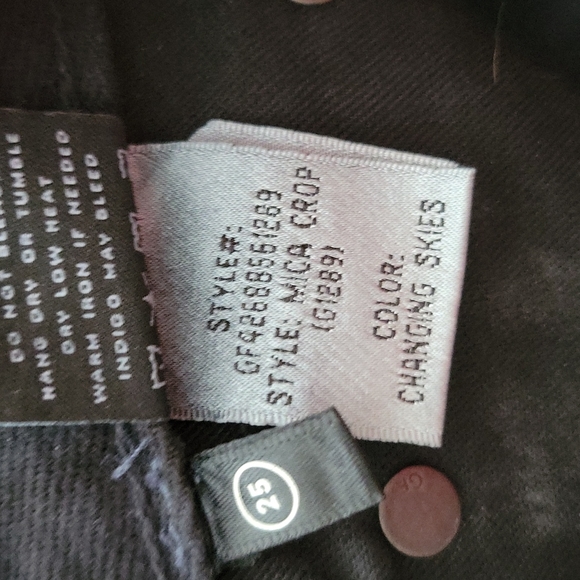 GRLFRND mica cropped in changing skies - Picture 12 of 16